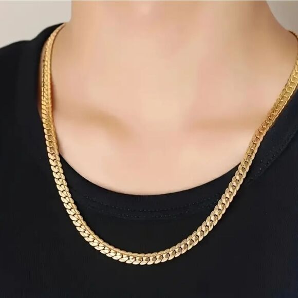 Classic 18k gold unisex chain